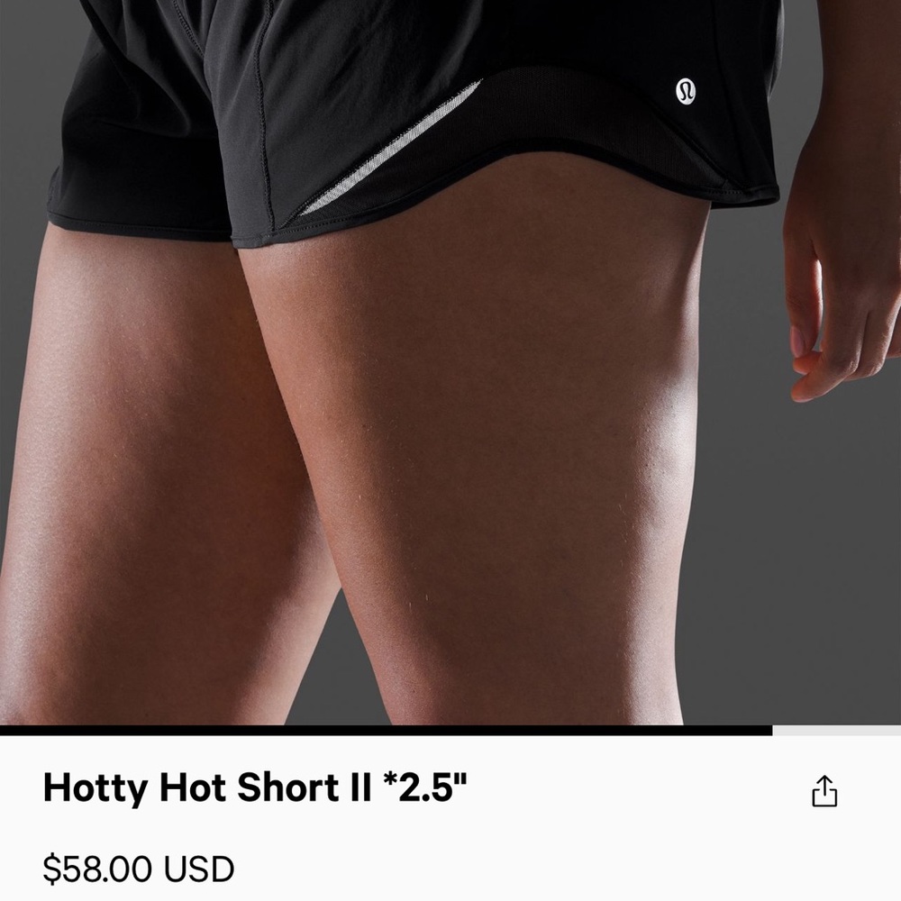 LULULEMON Hotty Hot short 2.5 inch